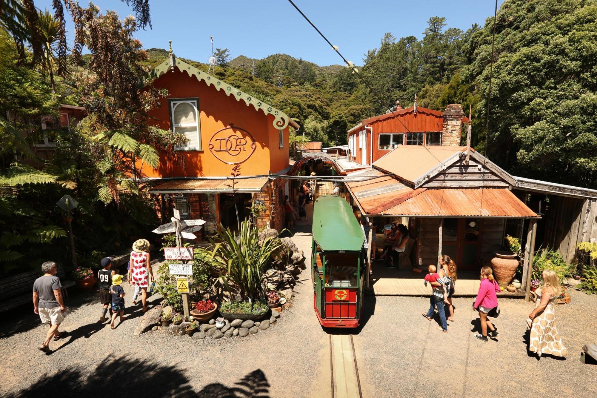 โคโรแมนเดล ท็อป10 ฮอลิเดย์ พาร์คแอนด์ โมเต็ล Coromandel ภายนอก รูปภาพ